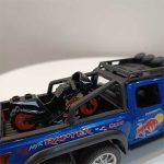 ماشین بازی چه ژی پیکاپ فورد رپتور F150 اسپرت ردبول با موتور - تصویر 4