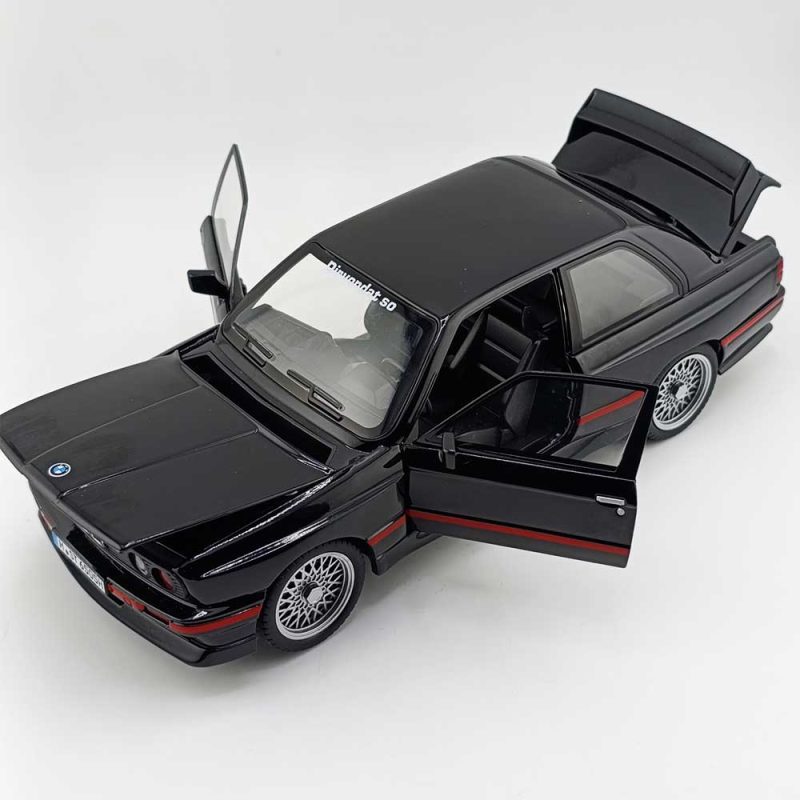 ماشین بازی بی ام و Bmw m3 مقیاس 1:24 - تصویر 4