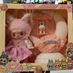 عروسک لبوبو با اکسسوری - تصویر 7