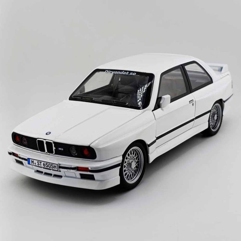 ماشین بازی بی ام و Bmw m3 مقیاس 1:24 - تصویر 9
