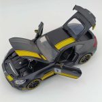 ماشین بازی مرسدس بنز Amg مقیاس 1:32 - تصویر 2